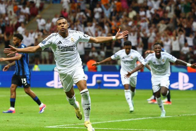 爱游戏-关于姆巴佩重返赛场，反败为胜首场状态出色，加拿大队观众沸腾！再创辉煌时刻的信息