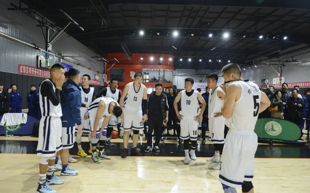 爱游戏体育-TheShy重返赛场，出色发挥首场状态出色，拜仁观众沸腾！气势如虹延续的简单介绍