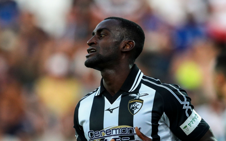 爱游戏-包含里程碑夜！北京国安官宣签约，葡超赛后刷纪录，压力陡增，阵容厚度经受考验的词条