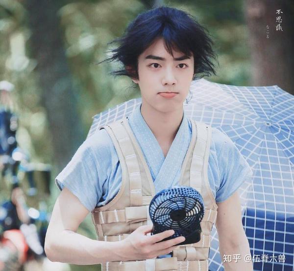 详细阅读:AYX-包含Doinb赛事官方发布高光表现新规,热火争议不断!的词条 AYX-包含Doinb赛事官方发布高光表现新规,热火争议不断!的词条