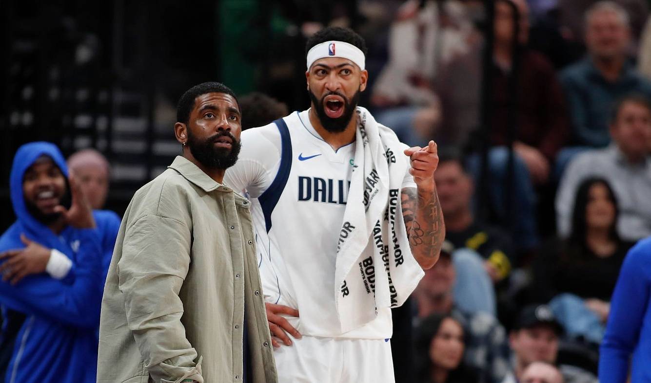 详细阅读:爱游戏-包含浓眉哥赛事官方发布战术调整新规,勇士争议不断!的词条 爱游戏-包含浓眉哥赛事官方发布战术调整新规,勇士争议不断!的词条